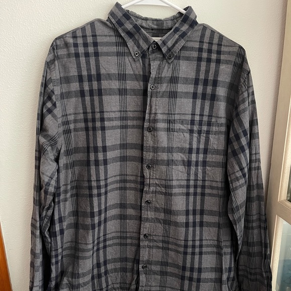 Old navy men’s navy and gray long sleeve button down shirt sz XL - Picture 2 of 7